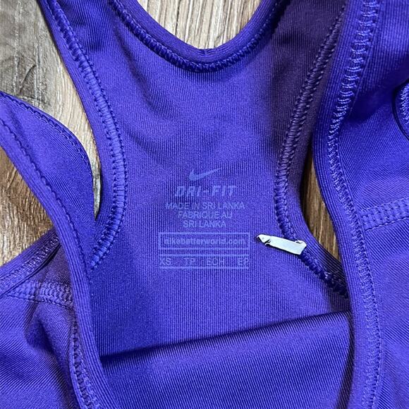 Nike Racerback Sports Bra Purple & Pink Size XS Medium Impact - Picture 3 of 4
